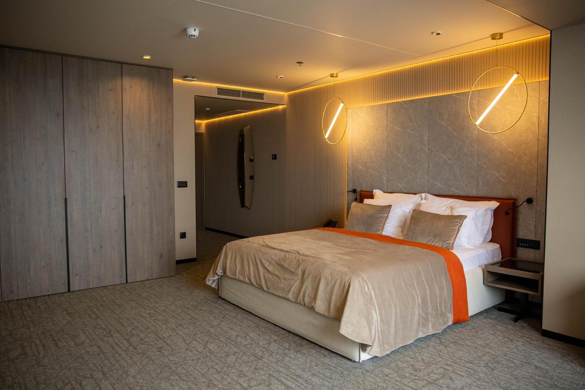 Hotel Medistone Omiš Εξωτερικό φωτογραφία