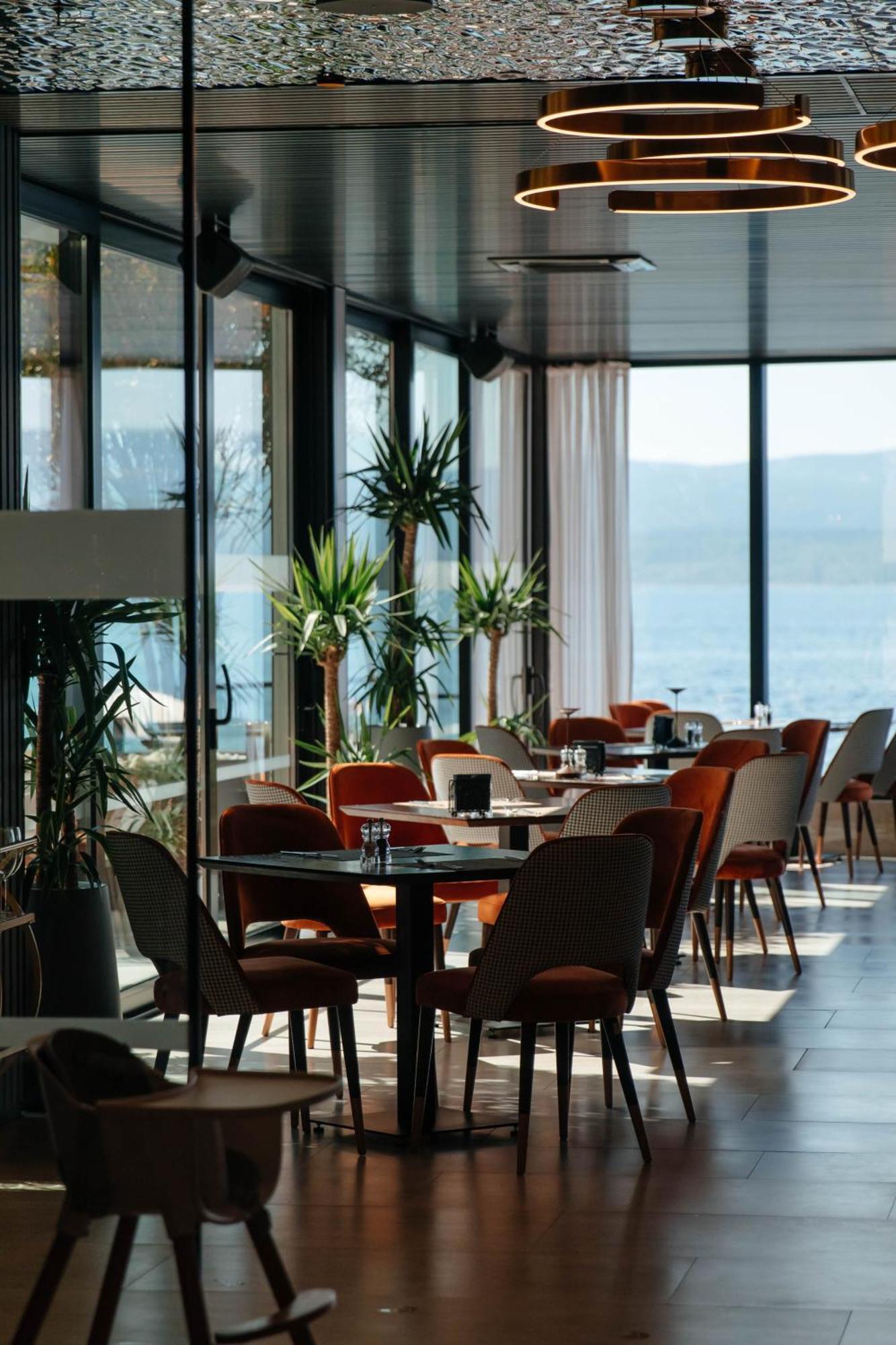 Hotel Medistone Omiš Εξωτερικό φωτογραφία