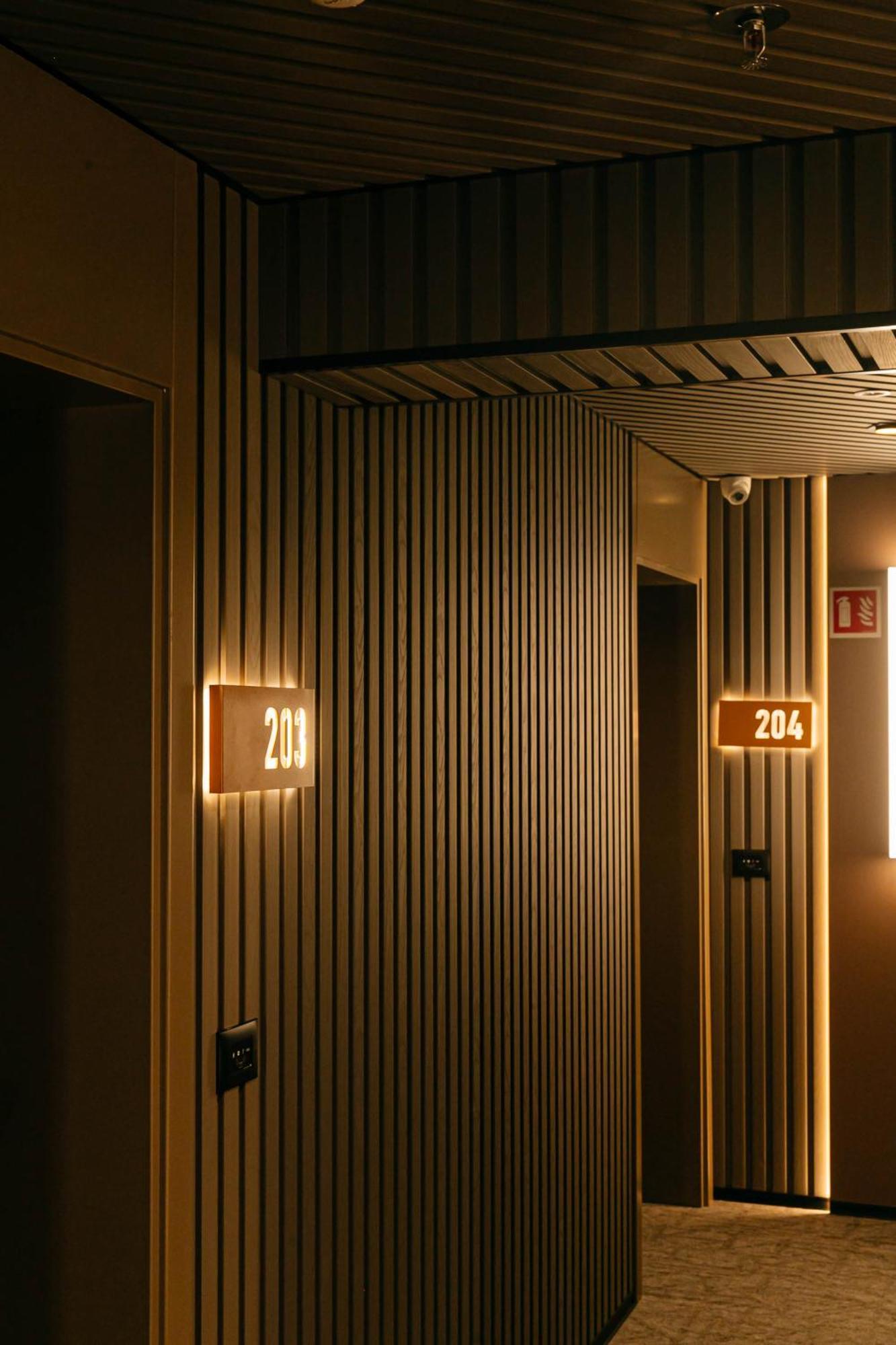 Hotel Medistone Omiš Εξωτερικό φωτογραφία