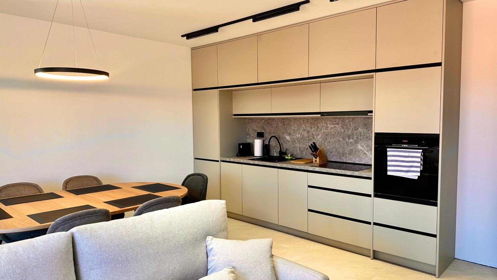 Hotel Medistone Omiš Εξωτερικό φωτογραφία