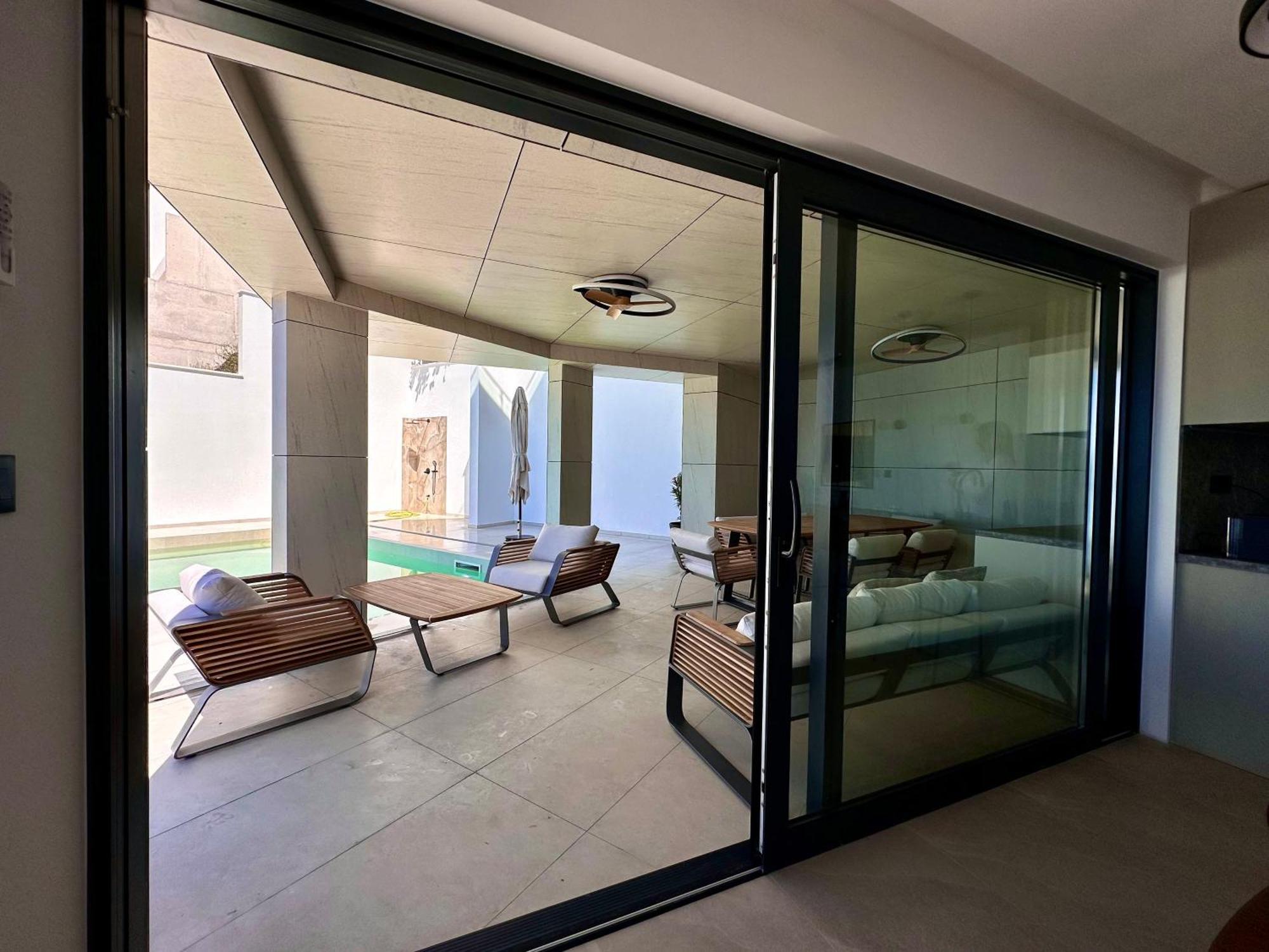 Hotel Medistone Omiš Εξωτερικό φωτογραφία